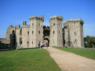 ruined gatehouse of raglan castle